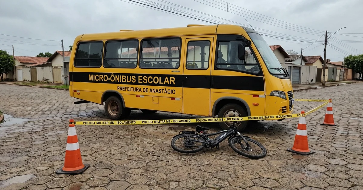 Tragédia em Anastácio: Avô Morre em Colisão de Bicicleta Elétrica com Ônibus Escolar e Neta Fica Ferida