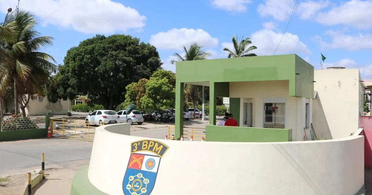 PM é preso em AL após supostamente ser filmado cheirando cocaína em partes íntimas de mulher