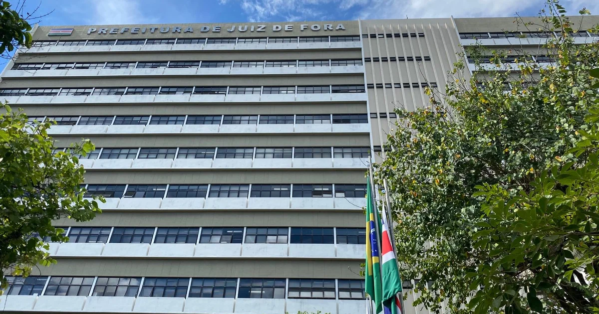 Ex-Servidores da Saúde Denunciam Atraso no Pagamento de Rescisões pela Prefeitura de Juiz de Fora